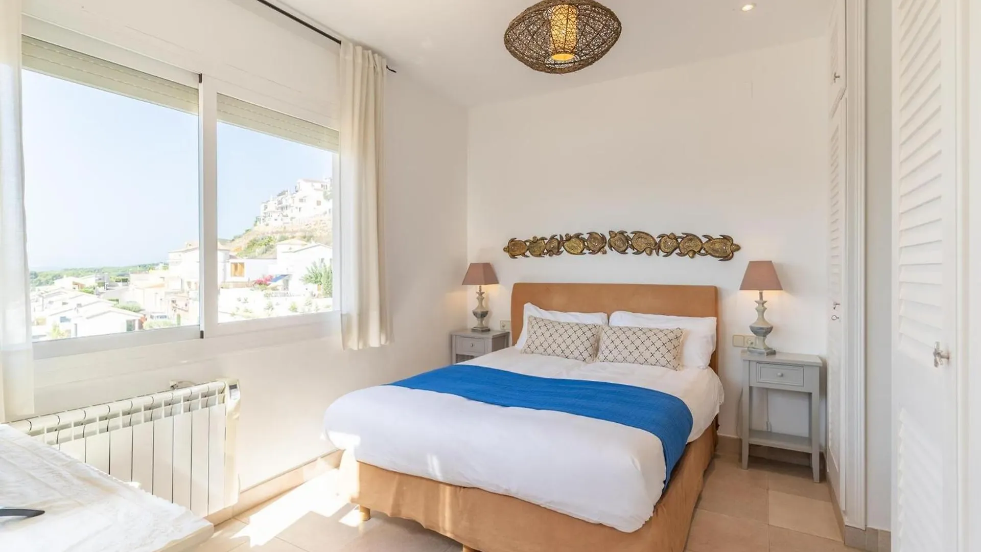 Villa With Views In Costa Brava L' Escala